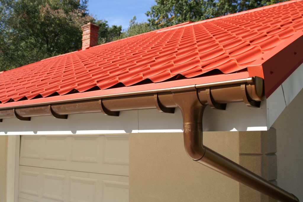 Your Gutter Company Answers “Do All Homes Need Gutters?” Platinum